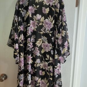 ☀️SALE! Floral Cover up/Kimono  Jacket XS/Small